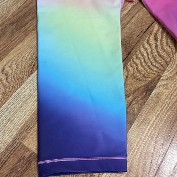 ATHLETA Love Proudly 7/8 Rainbow Ombré Leggings size XL - Picture 12 of 16